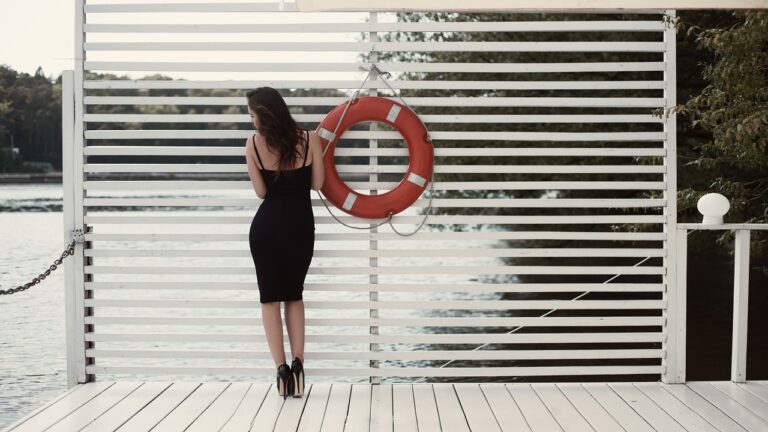 The Art of Fashion Photography Posing: Tips for Models and Photographers: Cricbet99, Sky11 bet, Play lotus365
